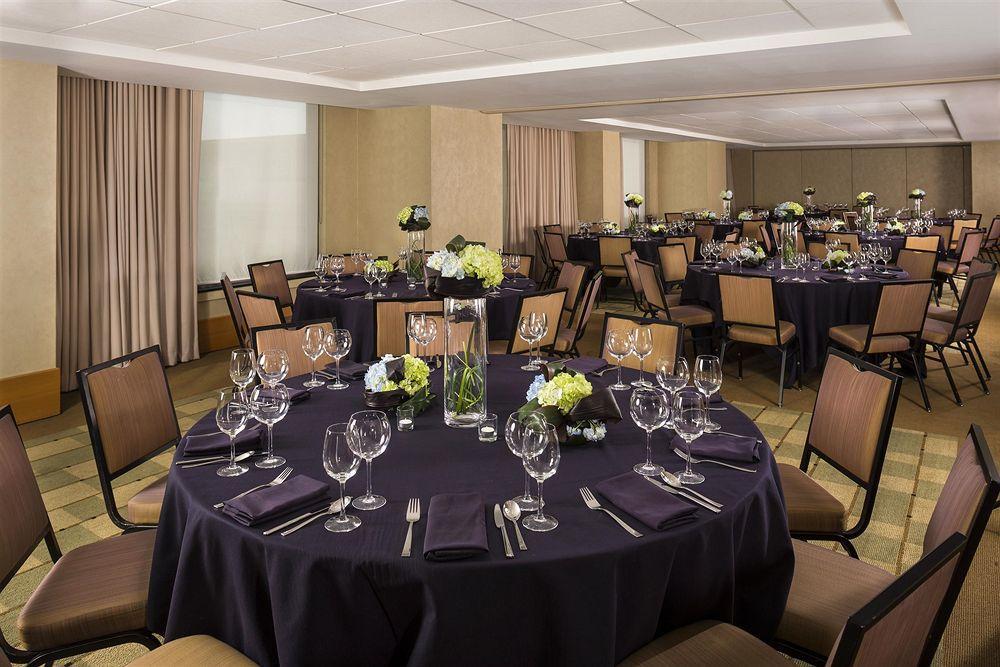 The Westin Detroit Metropolitan Airport 4*